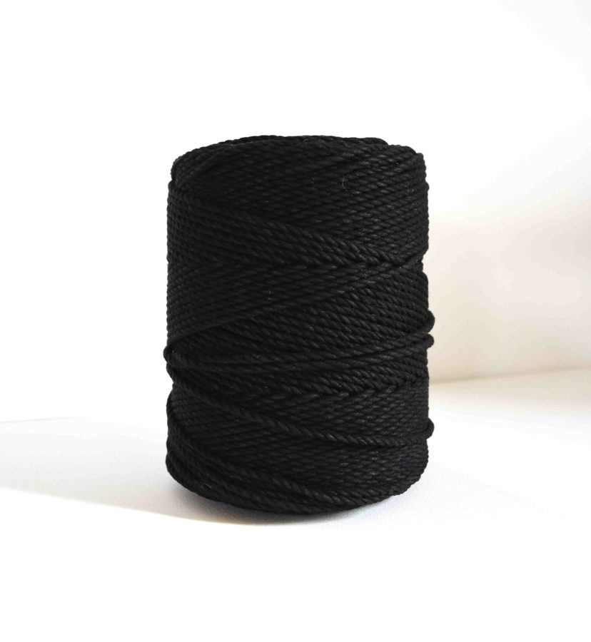 Three-ply cotton cord. Black